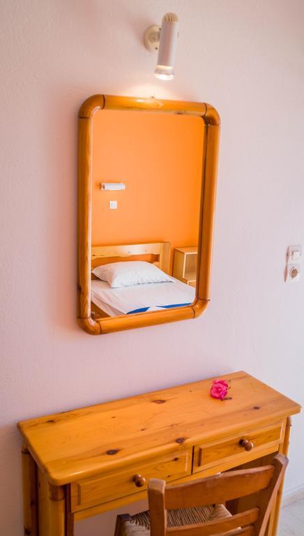 Monolithos Hotel Szoba fotó